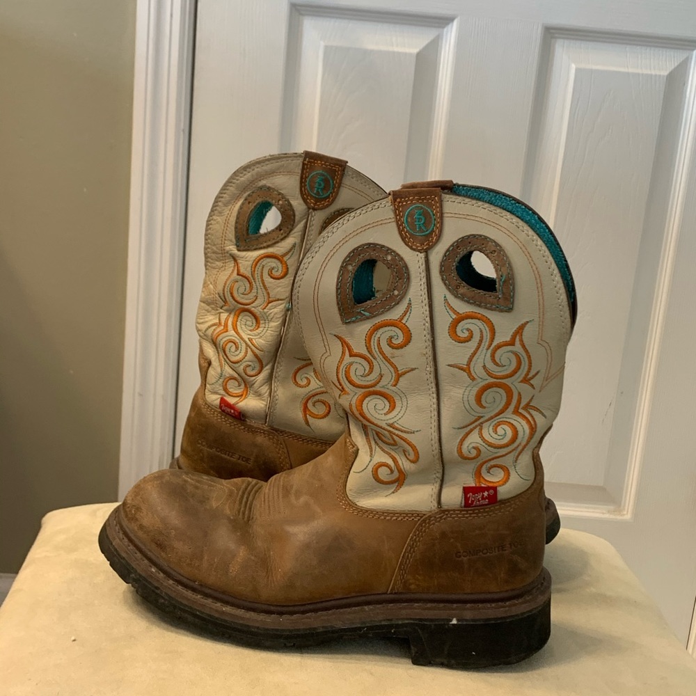 Women’s Tony Lama Boots